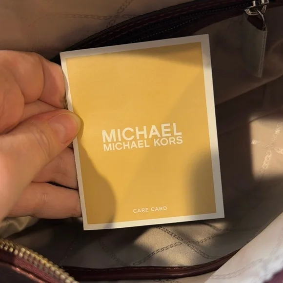 Michael Kors 2way carry crossbody burgandy w/ sparkle bag, silver hardware NWOT - Picture 8 of 16